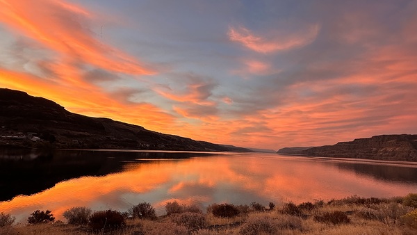 October Sunrise by Leslie Affeldt Photography