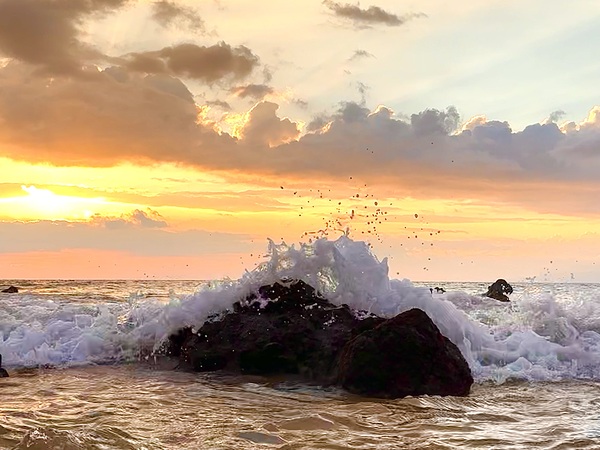 Waves and Rocks by Leslie Affeldt Photography