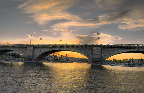 London Bridge - Golden Hour by Leslie Affeldt Photography