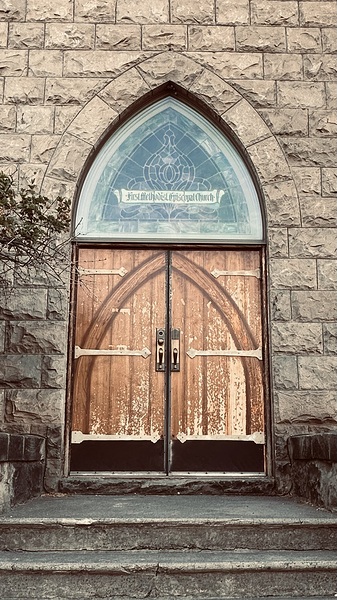 Church by Leslie Affeldt Photography