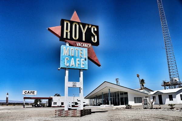 Roys Motel full view Print