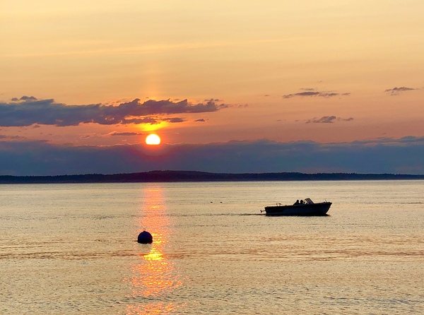 Sunset at Mutiny Bay by Leslie Affeldt Photography