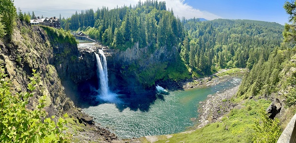 Snoqualmie Falls -panoramic by Leslie Affeldt Photography