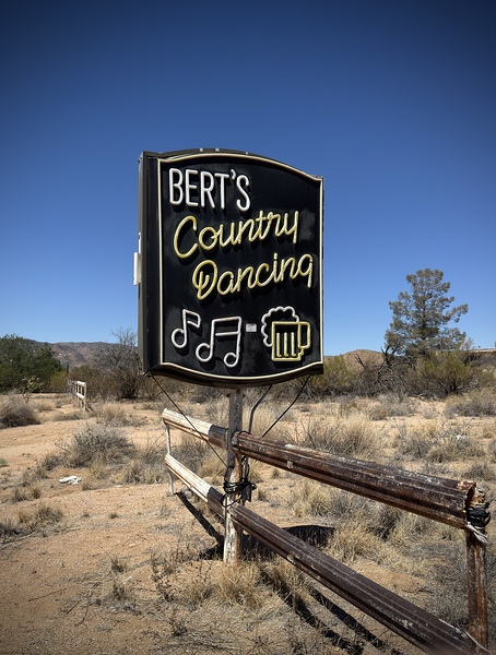 Bert’s Country Dancing by Leslie Affeldt Photography