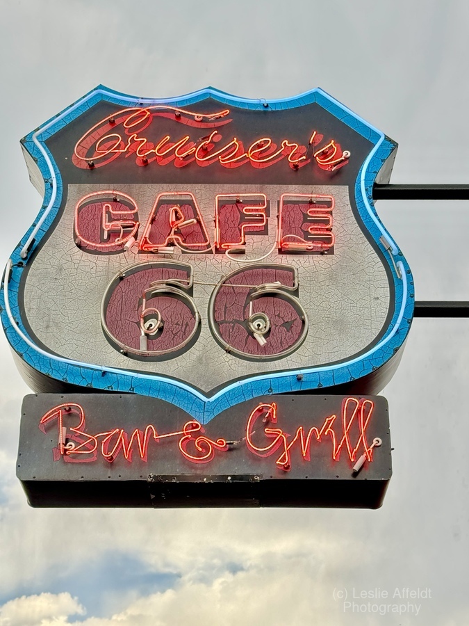 Cruisers Bar & Grill  Print