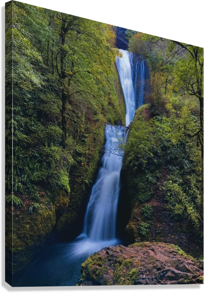 Bridal Veil Falls Oregon Canvas Print