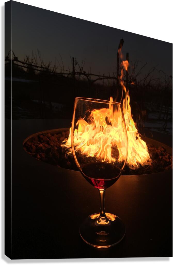 Vino En Fuego Canvas Print