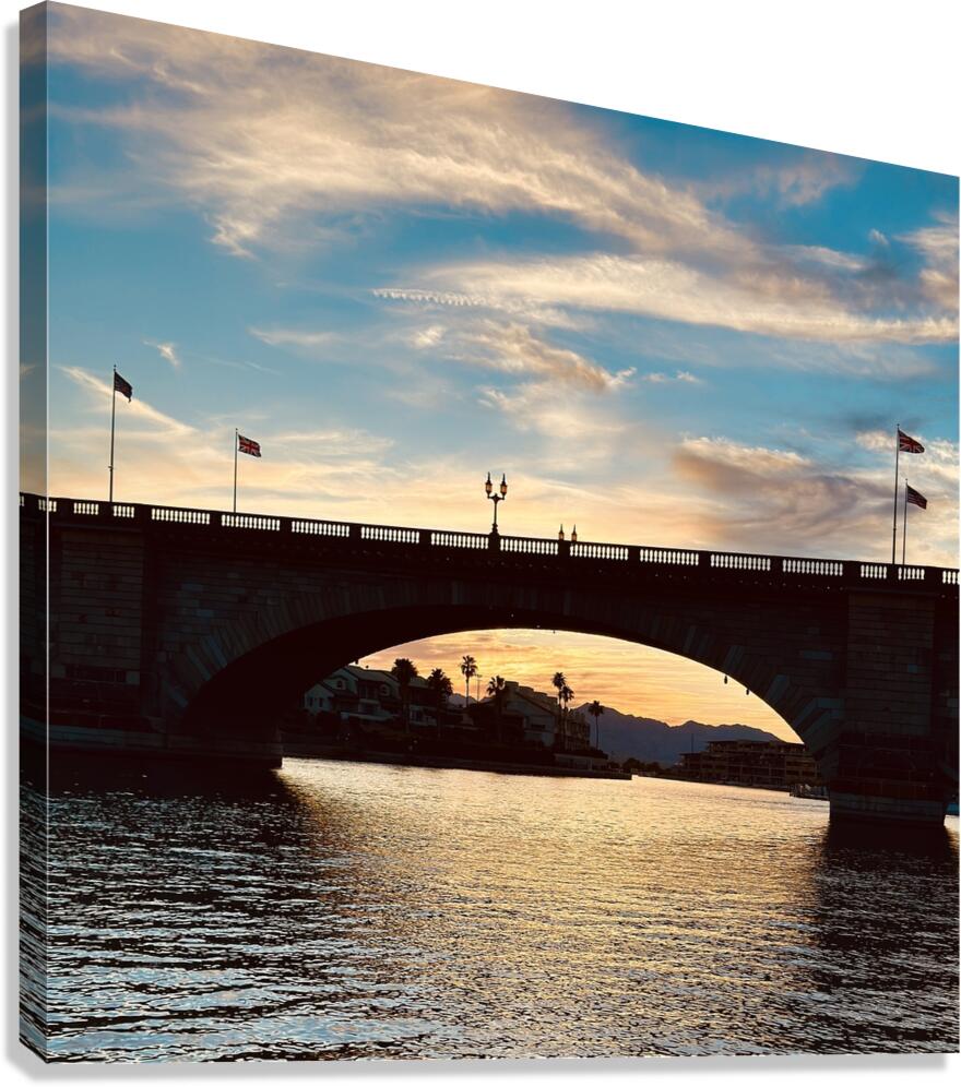 London Bridge Sundown Canvas Print