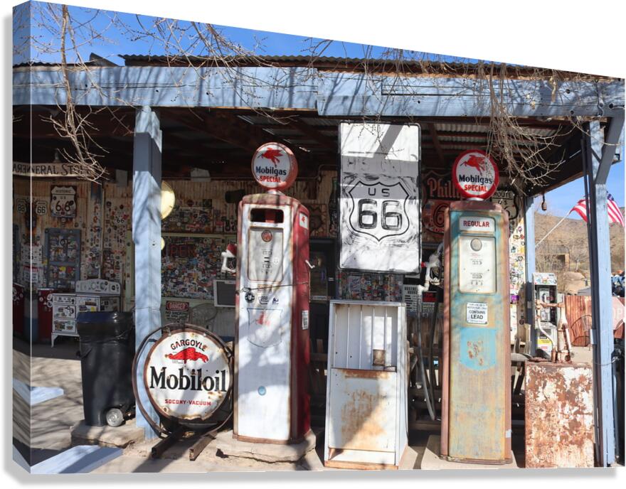 Mobil Oil at Hackberry Route 66 Canvas Print