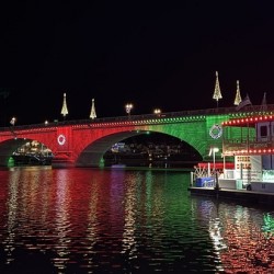 Christmas at London Bridge -3