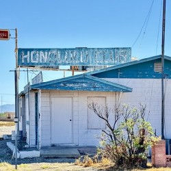 Honolulu Club - Yucca Az